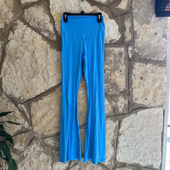 OFFLINE By Aerie Real Me XTRA High Waisted Bootcut Legging - Picture 7 of 8